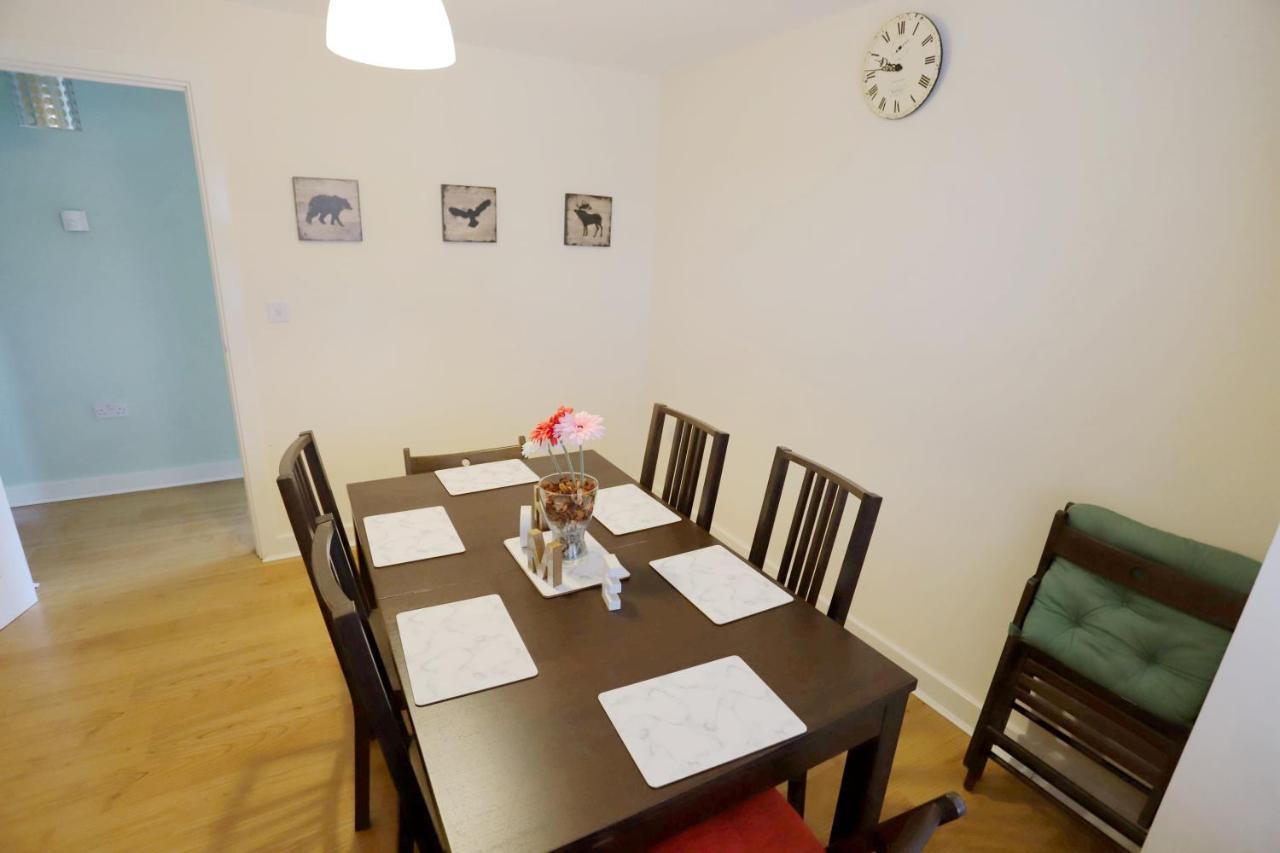 Easytravel Luxury Nec/Airport 3 Beds House Apartment Бирмингам Екстериор снимка